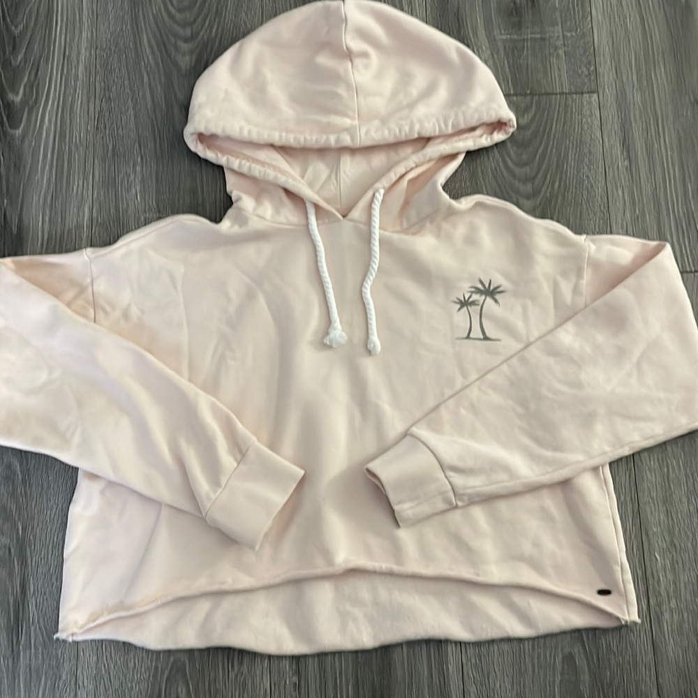 Pink O’Neill cropped sweatshirt